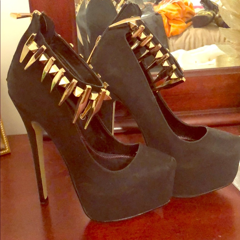 Black platform heels
